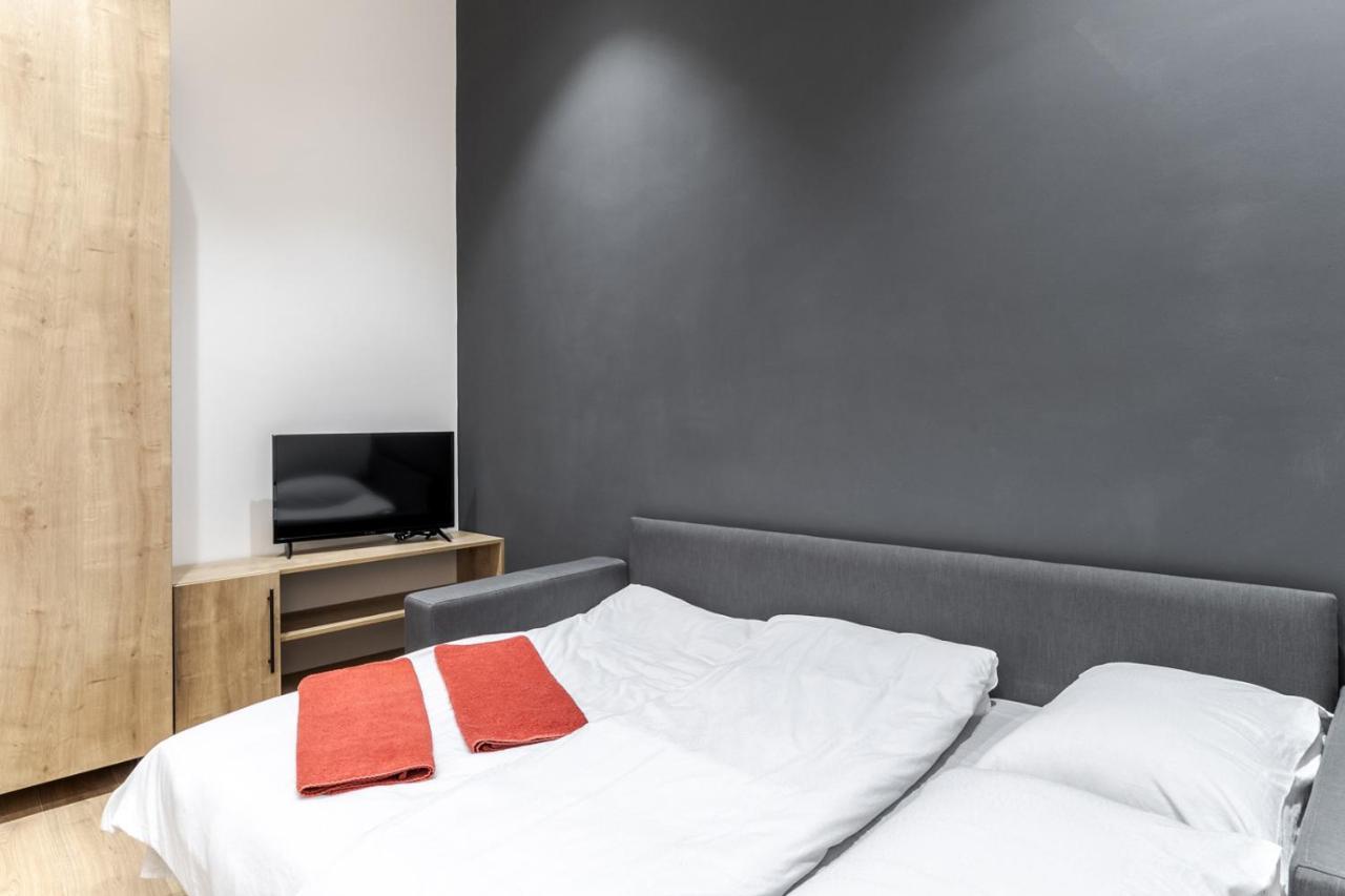 Modern Apartment In The Old City Lviv Exterior foto