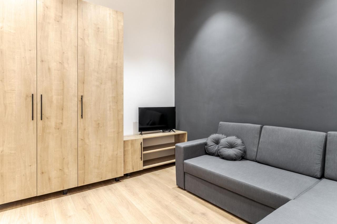 Modern Apartment In The Old City Lviv Exterior foto