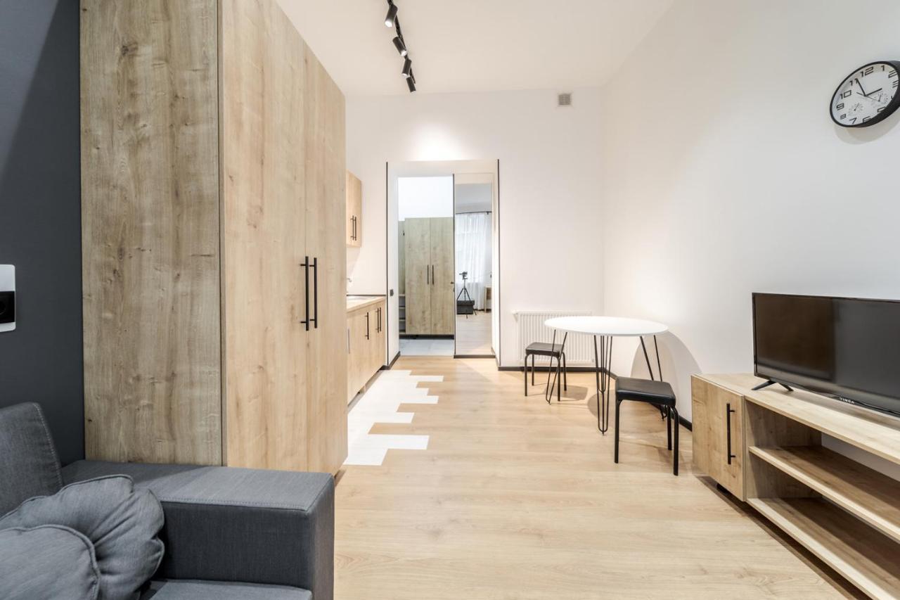 Modern Apartment In The Old City Lviv Exterior foto