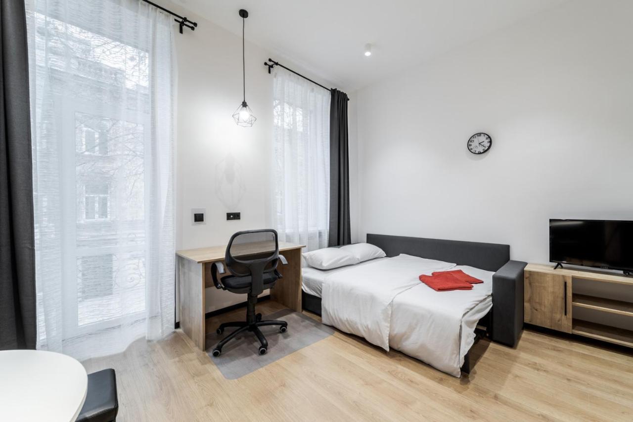 Modern Apartment In The Old City Lviv Exterior foto