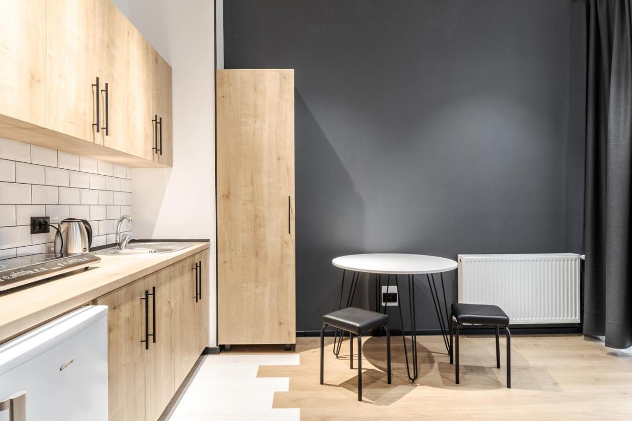Modern Apartment In The Old City Lviv Exterior foto